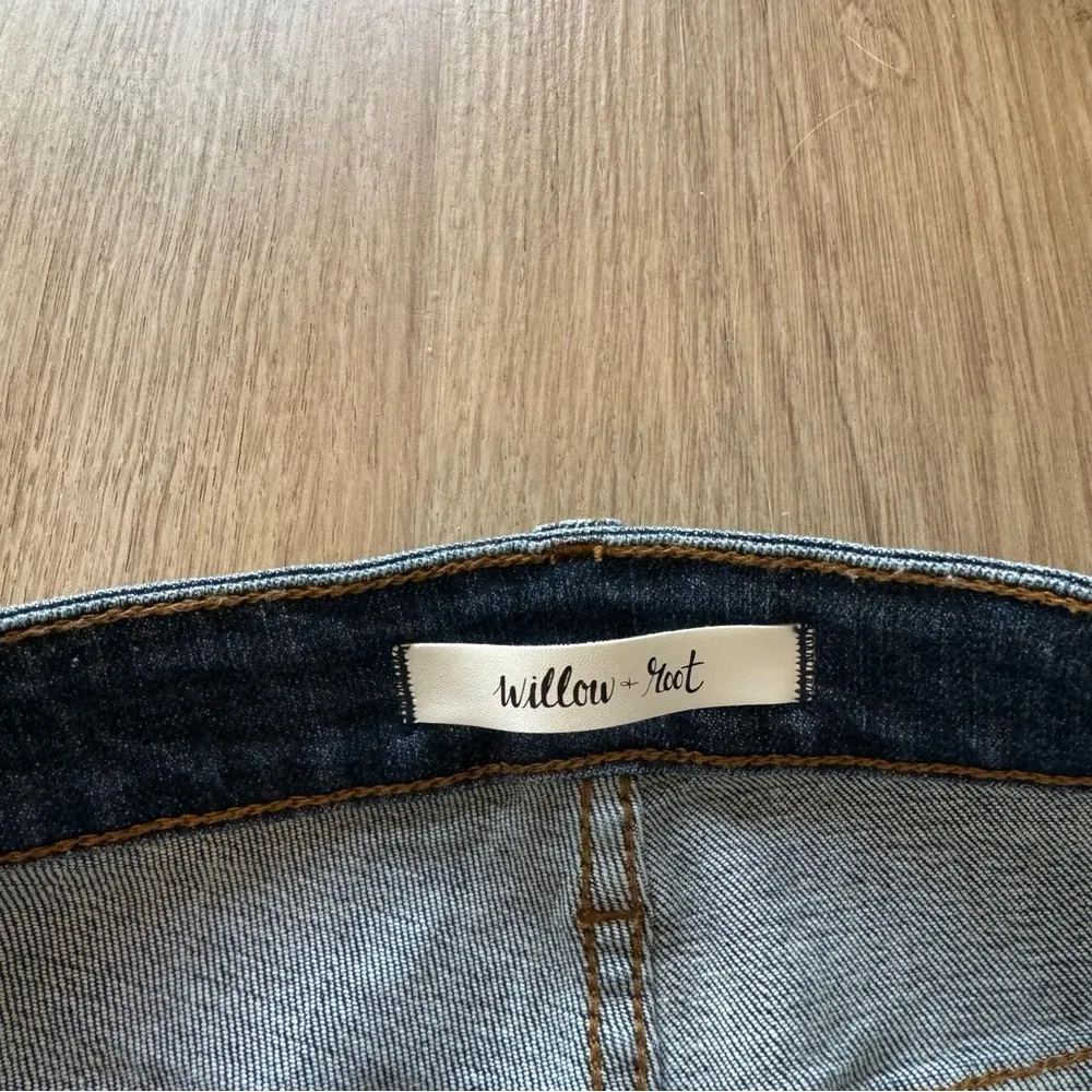 Willow + Root Curvy Mom Jeans - Image 3