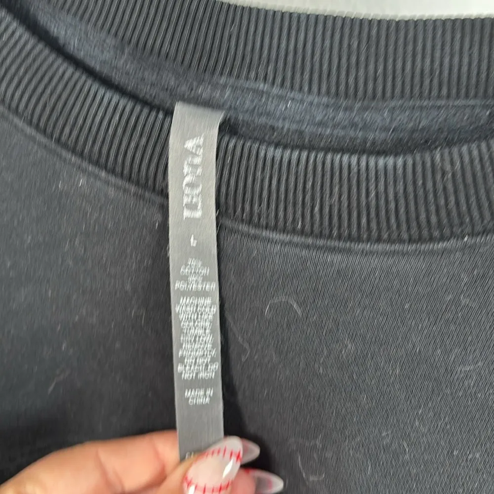 Vuori women’s Sedona weekender crew sweatshirt black large - Image 4