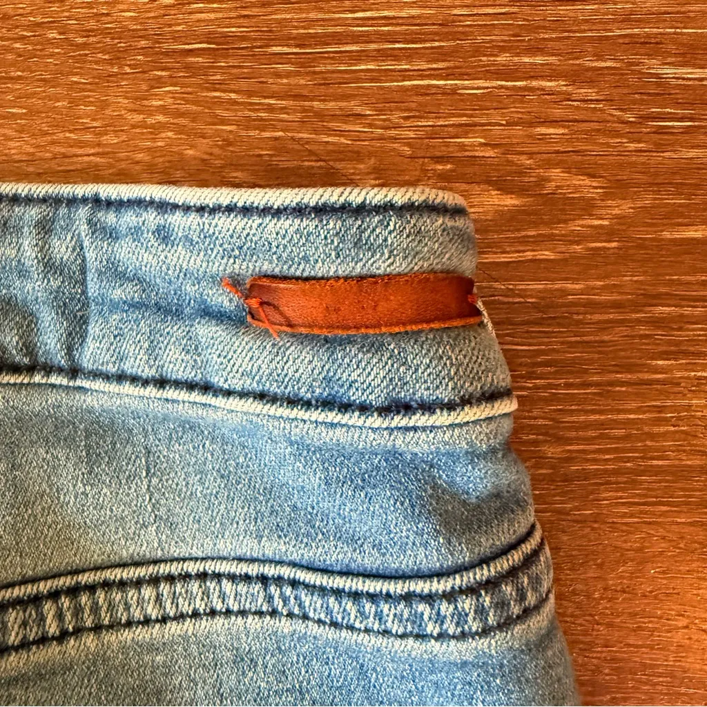 Pilcro‎ High Rise Skinny Bootcut Jeans Button Fly Raw Hem Slit Leg Anthropologie - Image 8