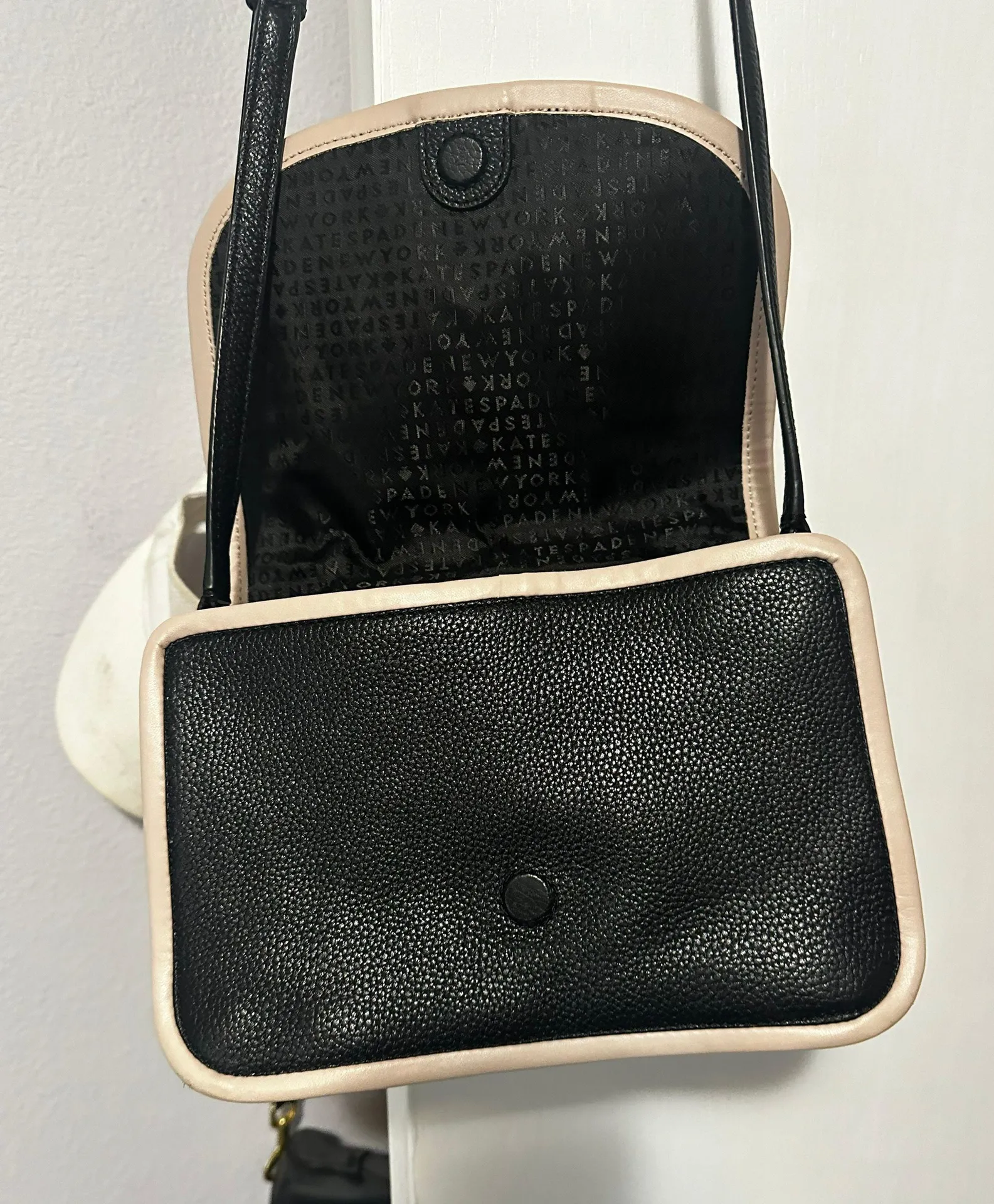 Crossbody Bag - Image 3