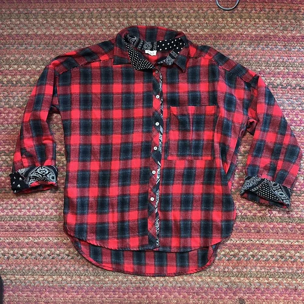 POL RED BUFFALO PLAID BUTTON UP FLANNEL - Image 5