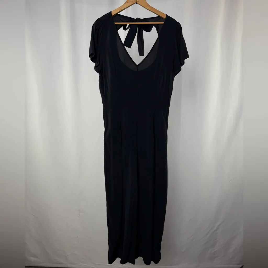 NWT Abercrombie & Fitch Tie‎ Back Short sleeve Jumpsuit in Black Size Medium - Image 2