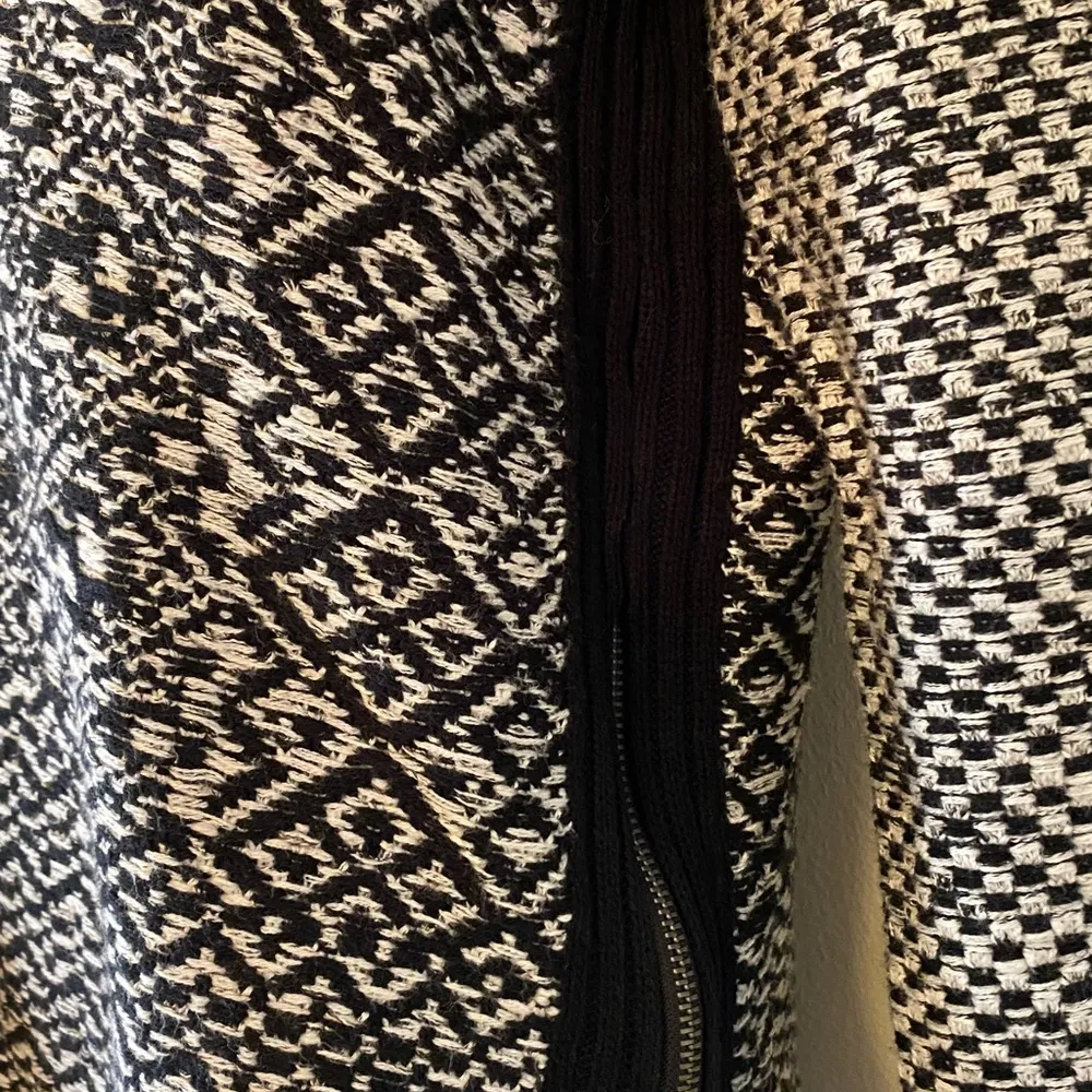 Lucky Brand Black/White Cotton Sweater Side Zippers Long Sleeve Sz XS XC - Image 7