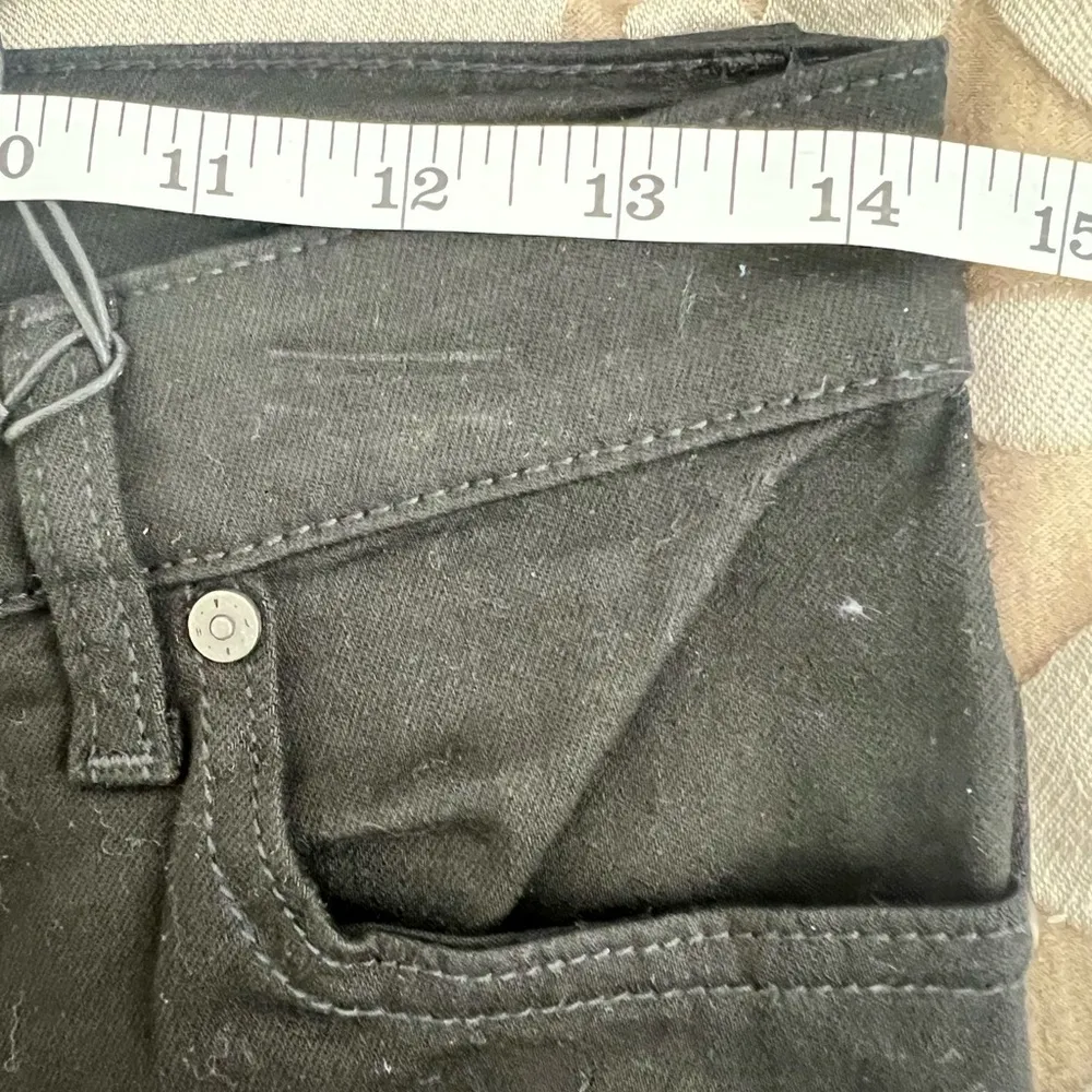 HALE Women's Joyce Sculpted High Rise
Skinny Crop Jean 28 Black Destroyed NWT - Image 9