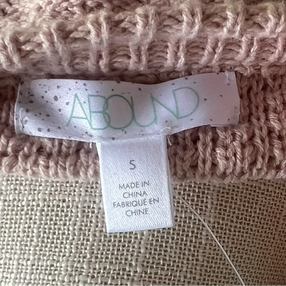 Pink Smoke Women's Crew Neck Pullover Crop Sweater Size Small - Image 4