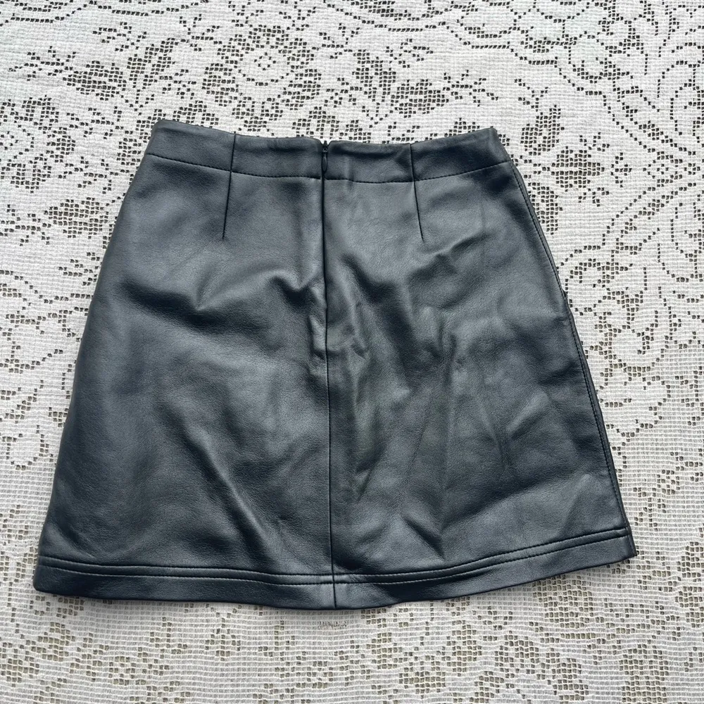 cyber core futuristic mini faux leather polyvinyl pvc shinny skirt size 26 - Image 5