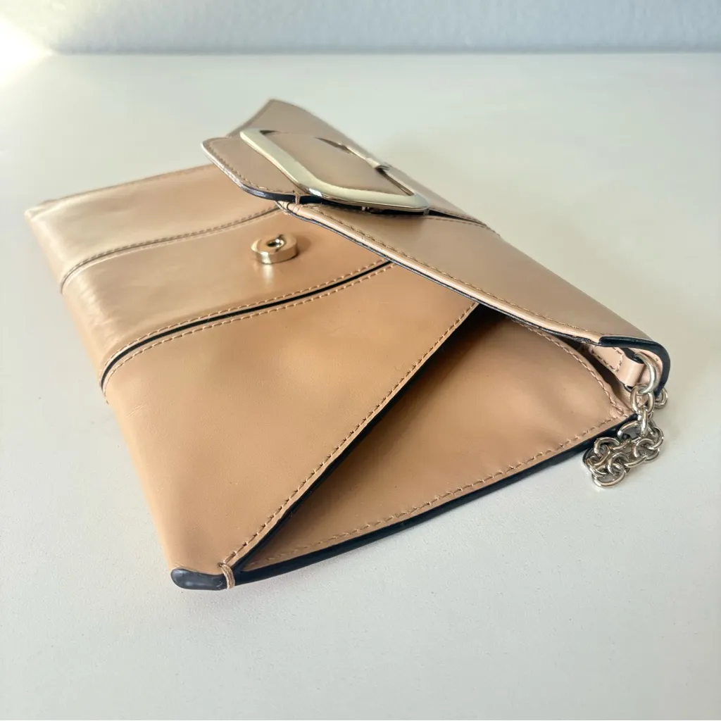 Banana Republic Nude Beige Cow Leather Foldover Bag Y2K Shoulder Bag Chain Strap - Image 5