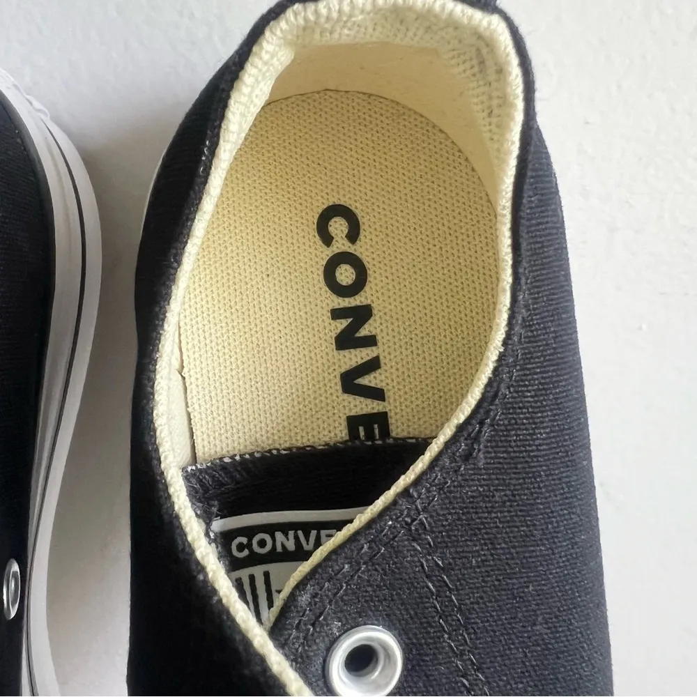 Converse Chuck Taylor All Star Lift Ox Black / White Women's Shoe Size 7.5 - Image 7