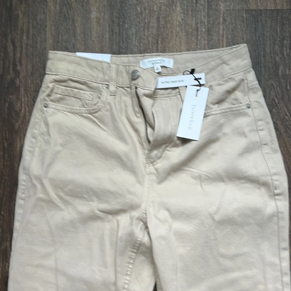 Dynamite Gisele Jean - Image 2