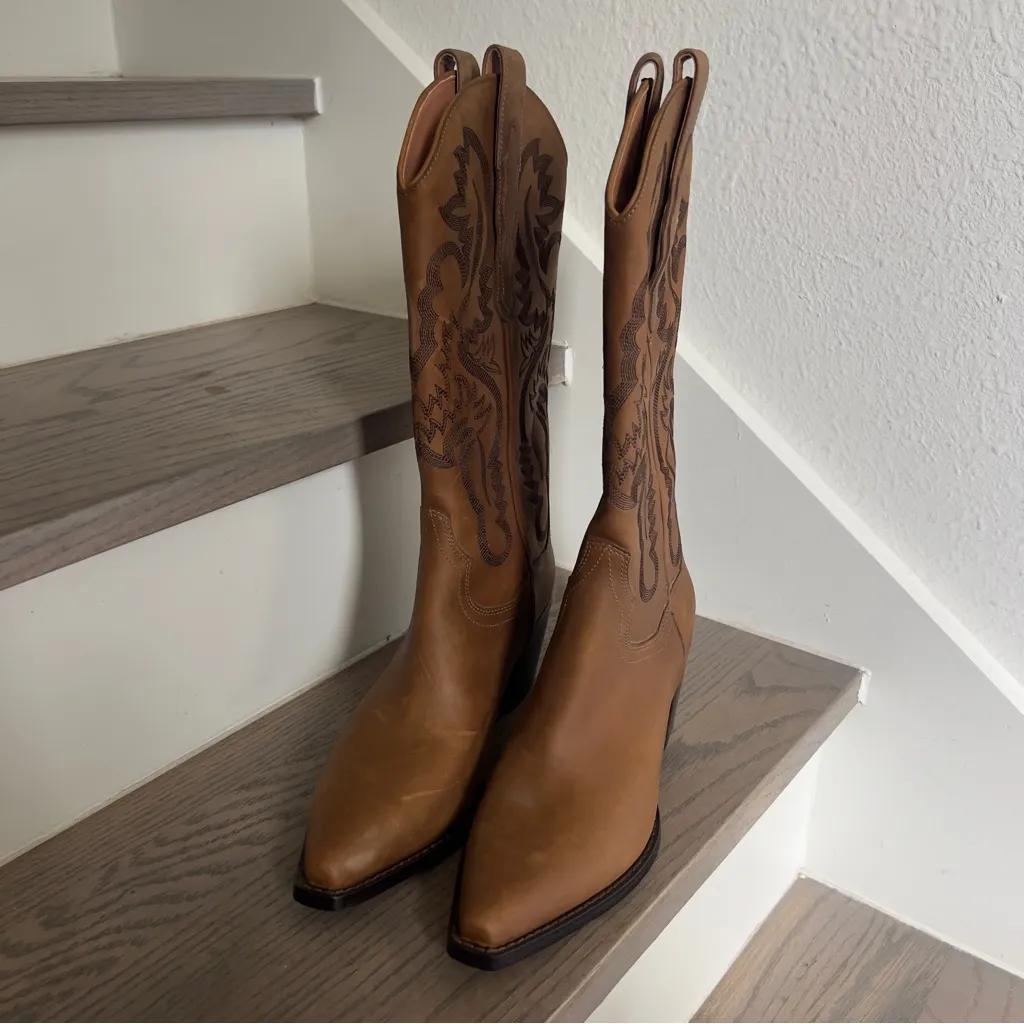 NWOB Jeffrey Campbell Anthropologie Dagget Western Cowboy Boots in Brown - Image 4