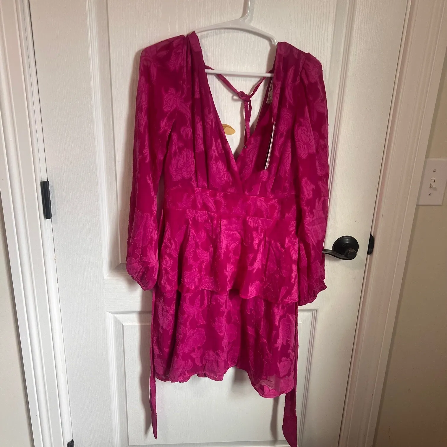 Band of the Free Womens Kiss Me Fuchsia Peplum Mini Dress Surplice Small NWT‎ Pink - Image 8