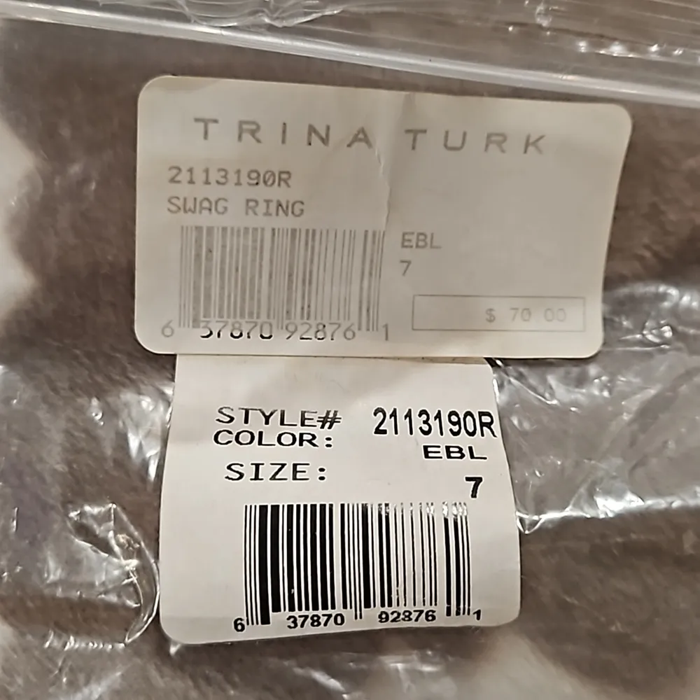 💕TRINA TURK💕 Swag Ring ~ Blue 7 NWT - Image 5
