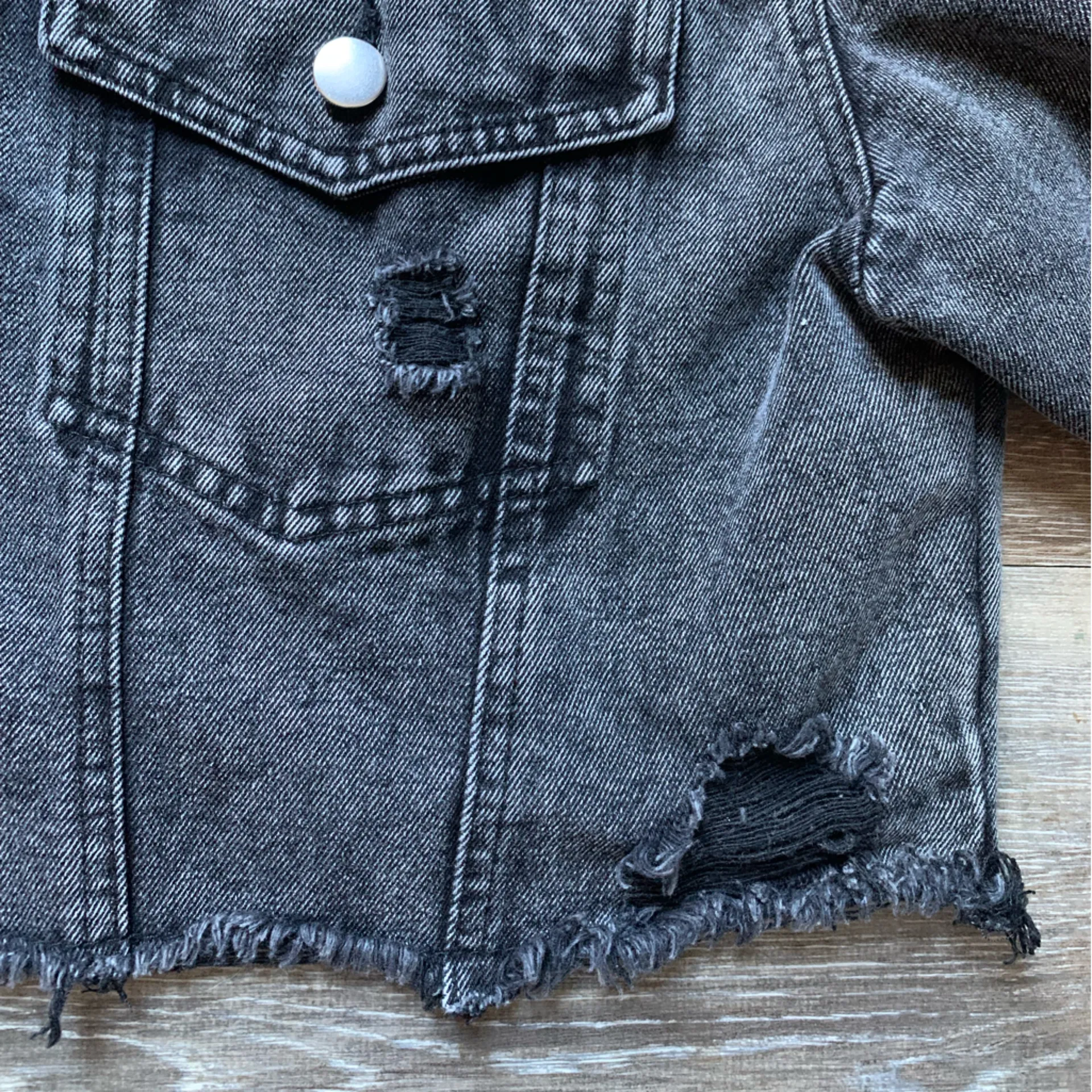 Shein Fringe Black Cropped Denim Jacket M - Image 4