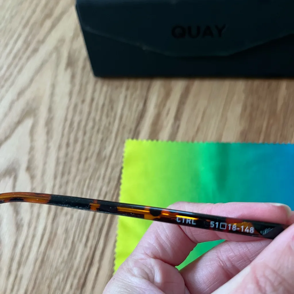 Quay eyeglasses - Image 4