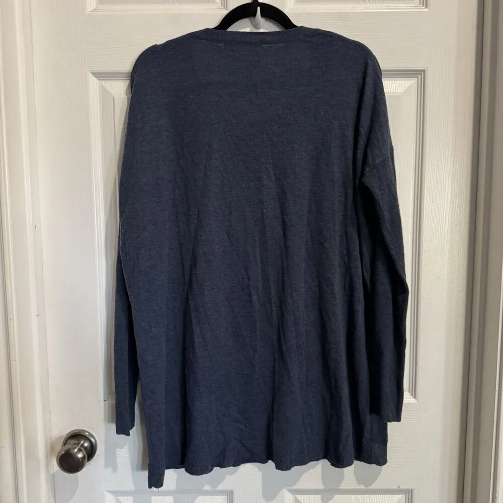 Trouve Womens Sweater Size Medium Long Sleeve Crew Neck Navy Blue Lightweight - Image 4