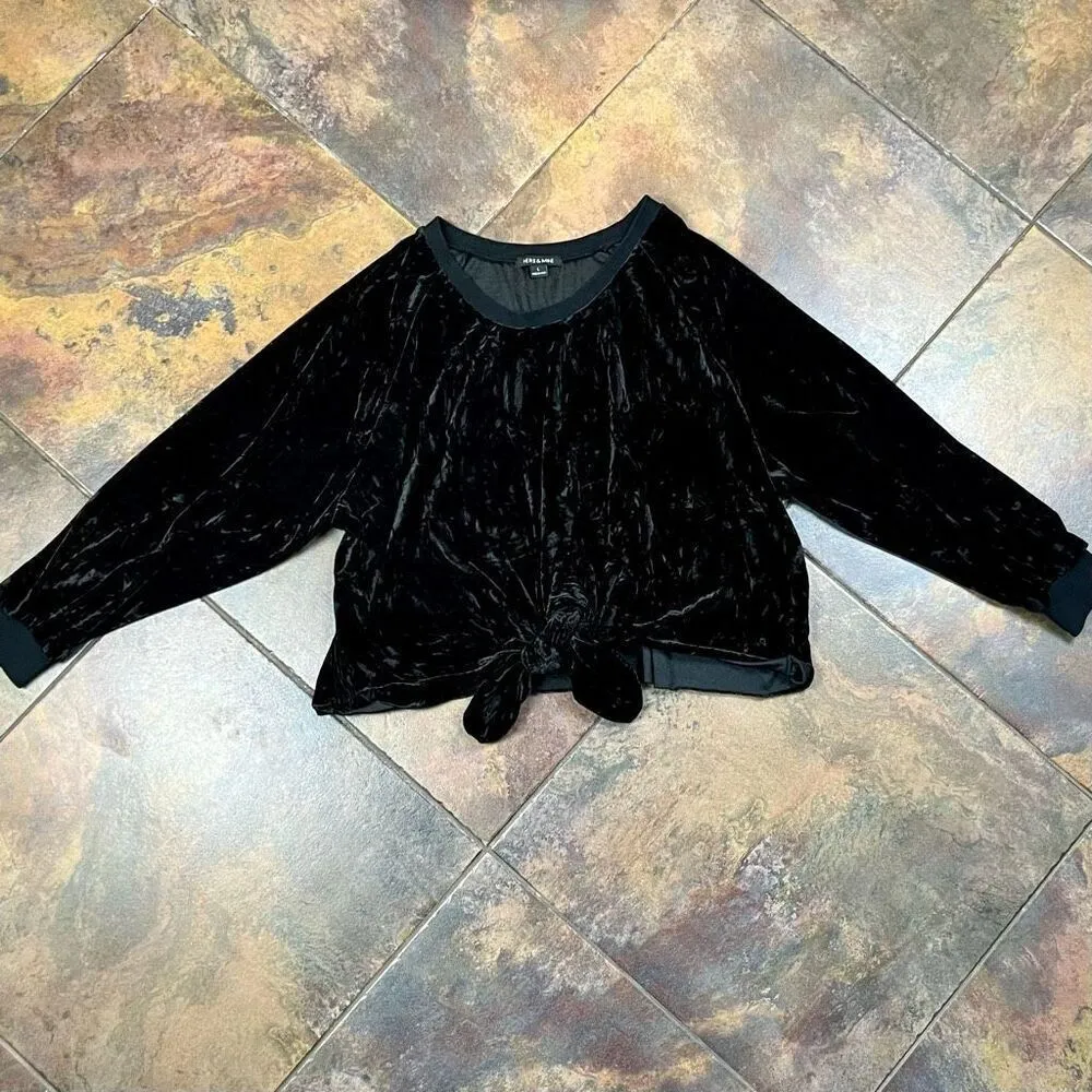 Hers & Mine Black Velvet Tie Bottom Sweatshirt Large - Image 3