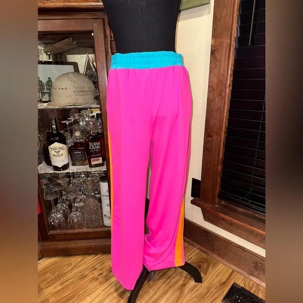 Color Block Set Short Sleeve Palazzo Pants - Size Medium - Image 8
