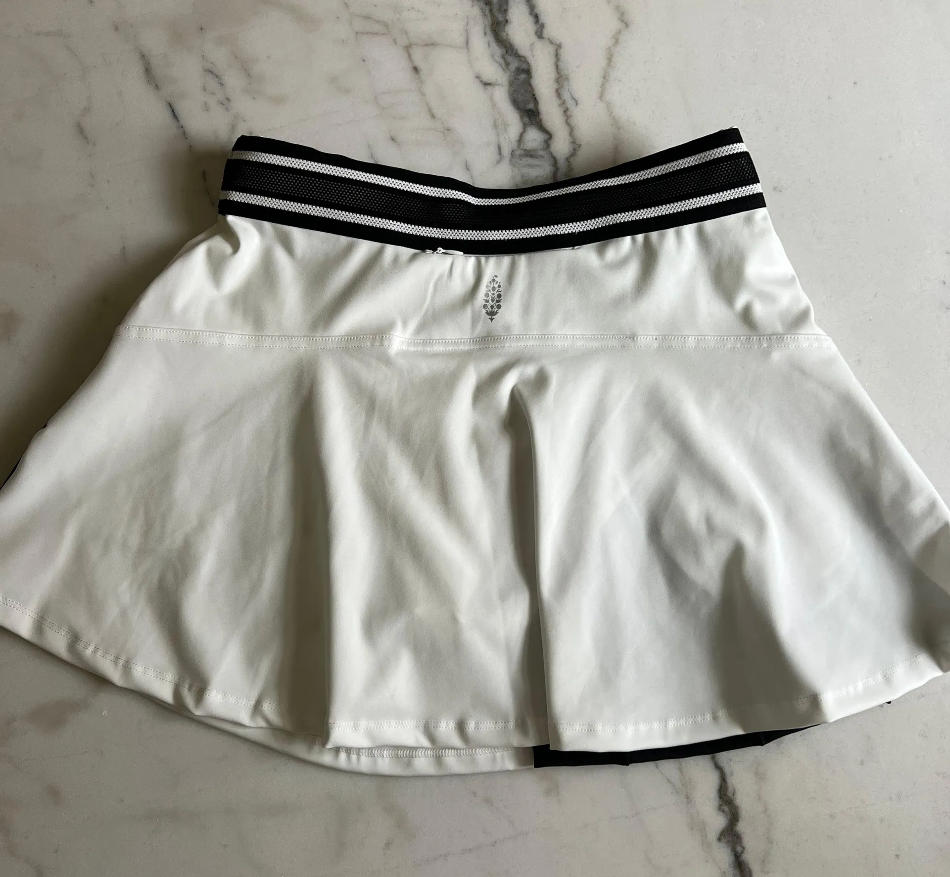 Round Robin Black White Colorblock Skort - Image 10