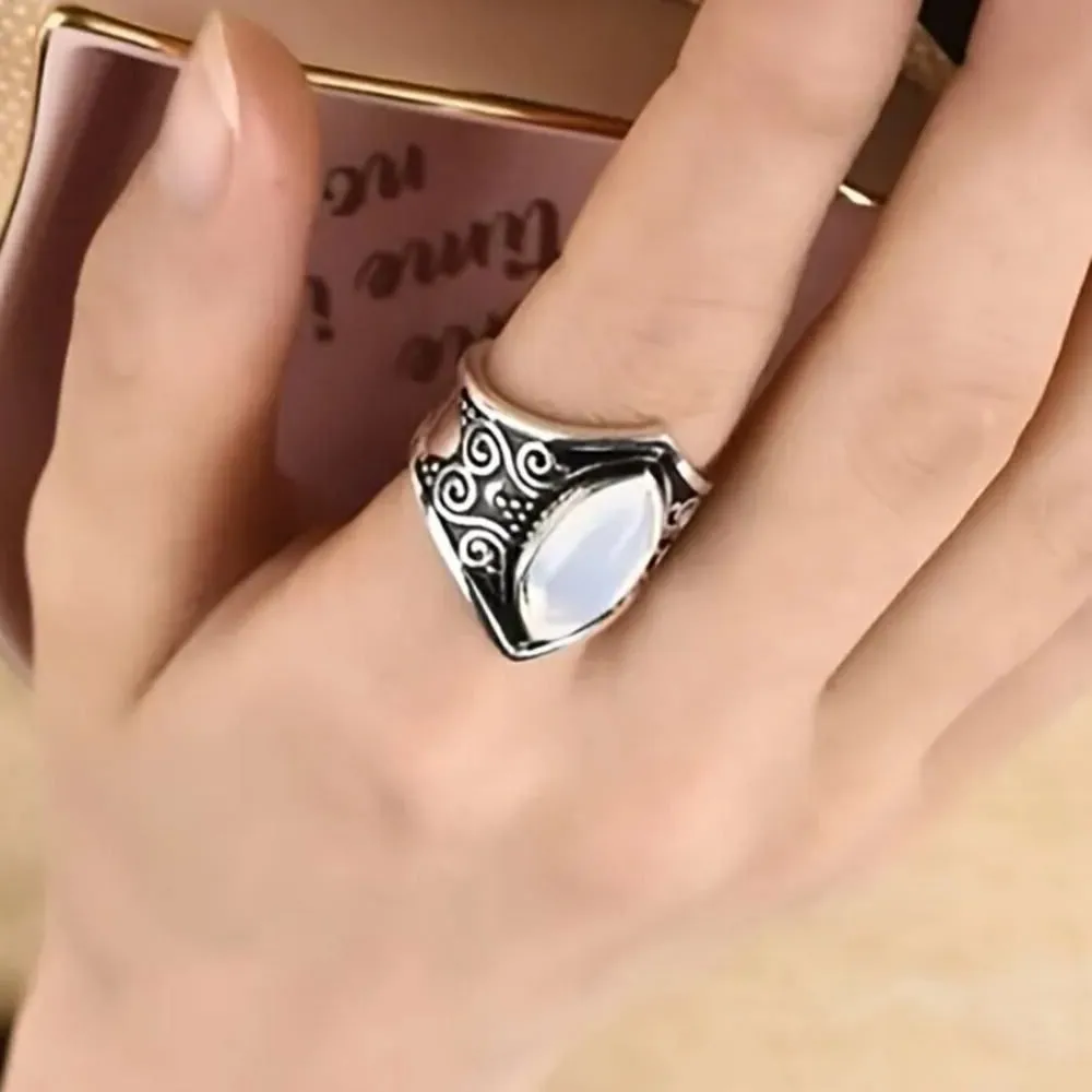 Vintage Style Silvery Big White Stone Ring Fashion Bohemian Boho Jewelry Size 9 Silver - Image 3