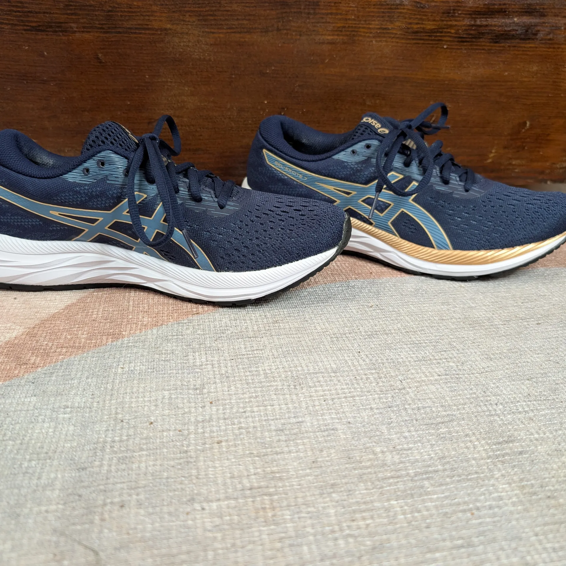 ASICS Women's Gel-Excite 7 Running Shoe Size 9 Women's Navy/White - Image 2