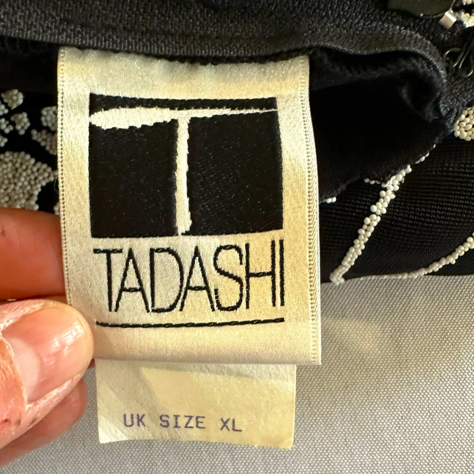 Tadashi Black Top Size L Beaded Halter Zipper Back Closure Formal  90s - Image 9