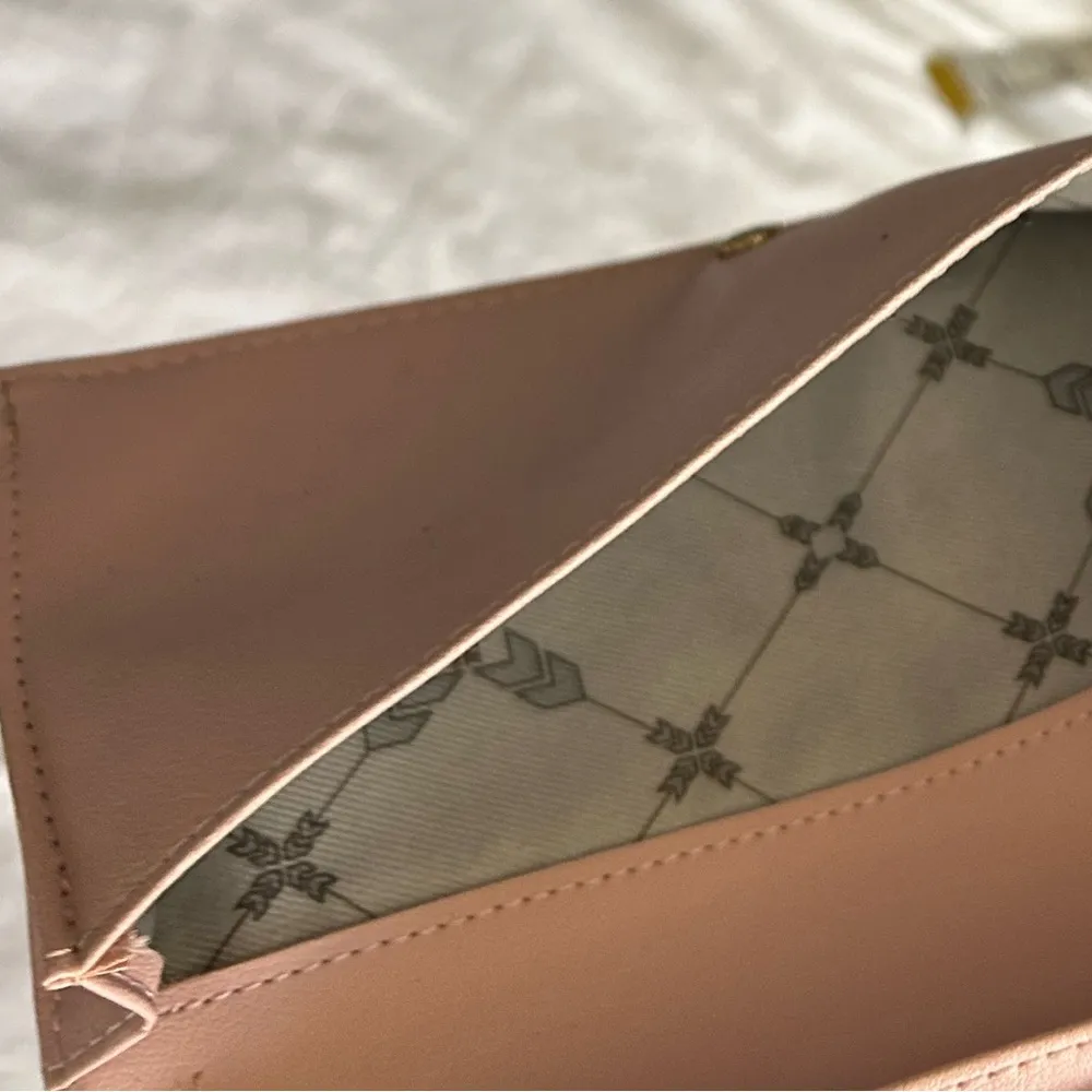 Aimee Kestenberg Tan Women's wallet preowned - Image 4