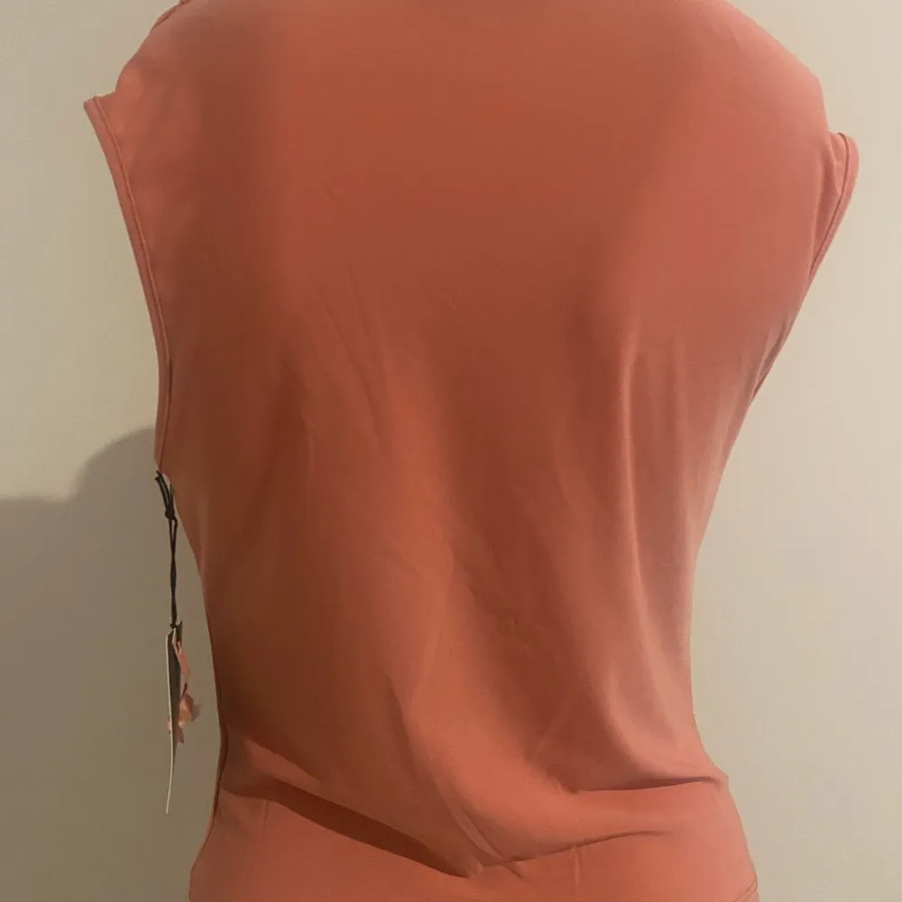 New With Tag Iris Top Size M 🛍 - Image 5