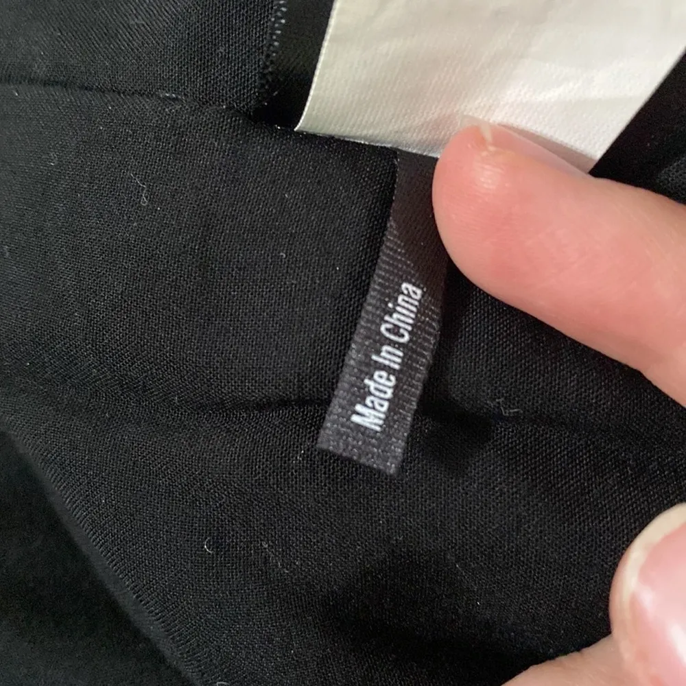 Rosie Huntington-Whiteley x Paige Kimi metallic oversized brocade puffer jacket - Image 15