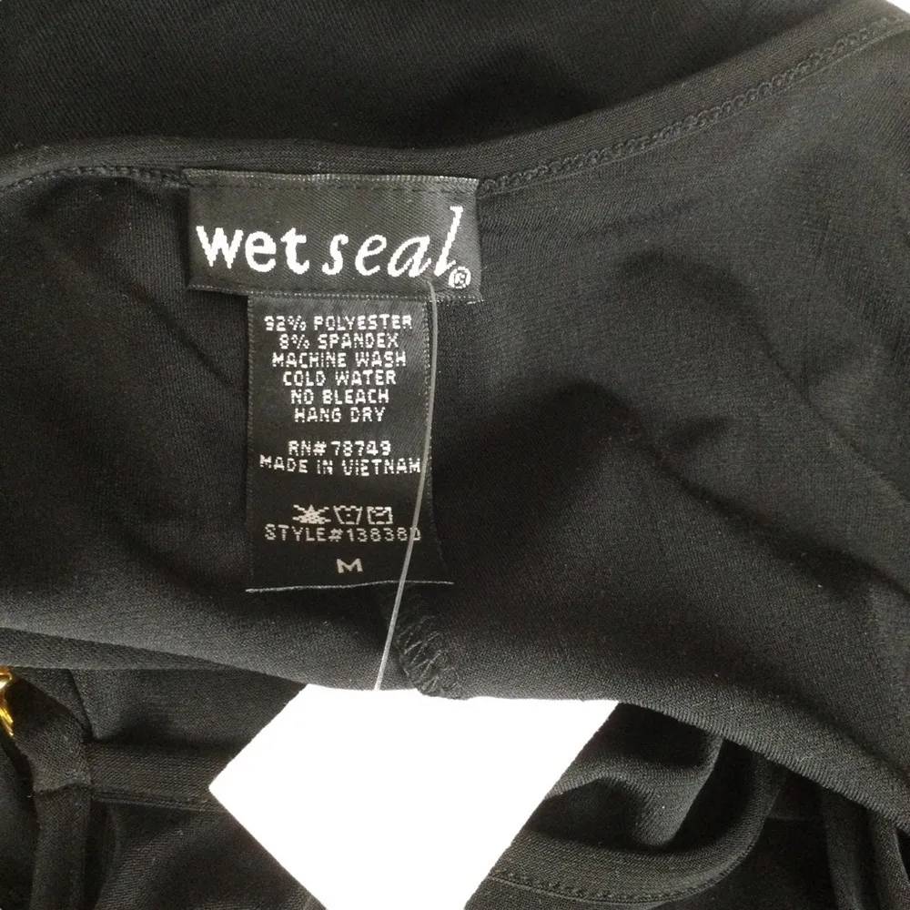 Wet Seal Black & Gold Cold Shoulder BodyCon Dress - Image 9