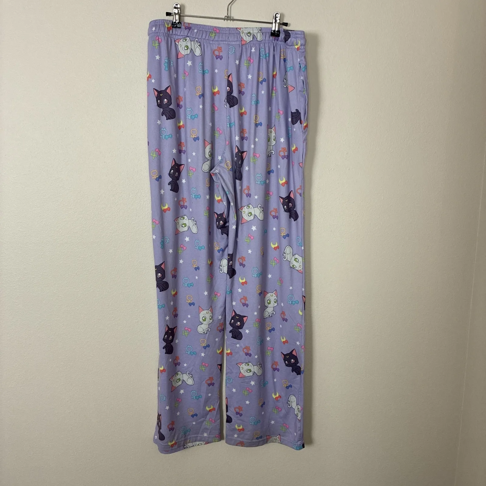 BoxLunch Sailor Moon's Luna and Artemis Lounge Pant Men's Size Medium (E2) - Image 2