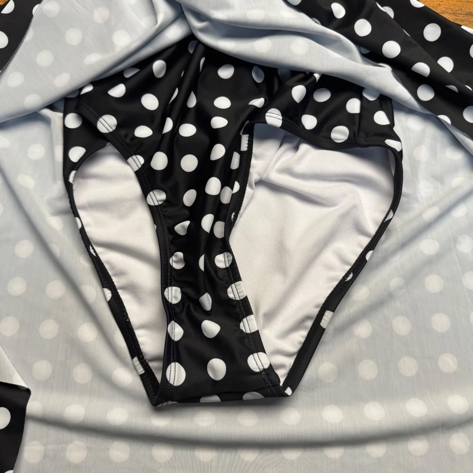 Aimage Black White Polka Dot Halter Neck Flounce Swim‎ Dress Size S - Image 2