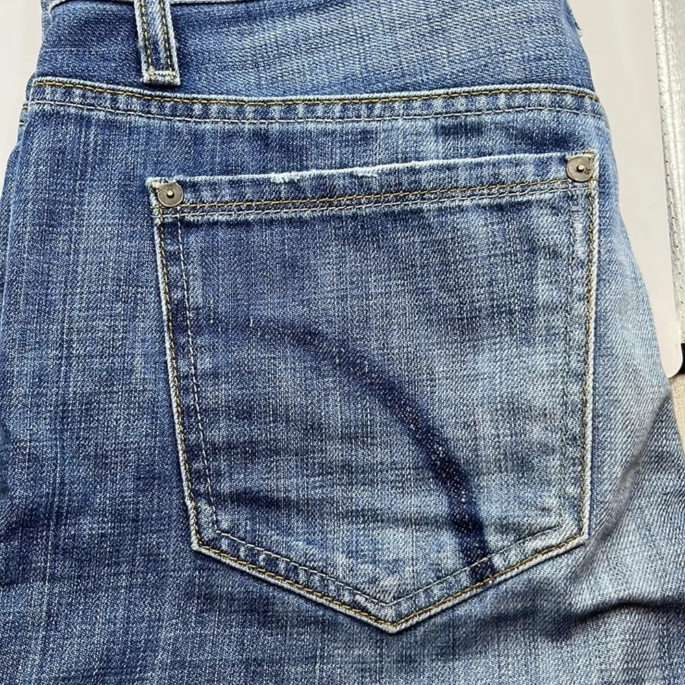 Joes Jeans 5” Inseam Mid Rise Shorts Size 26 - Image 12