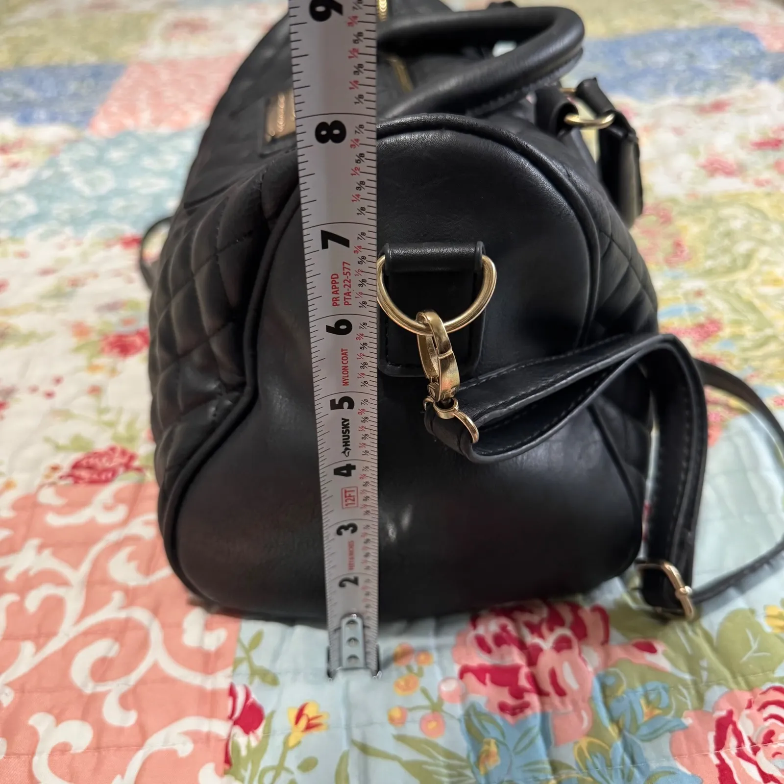 Mango Quilted Black Faux Leather Satchel Handbag Gold Hardware Crossbody Strap - Image 11