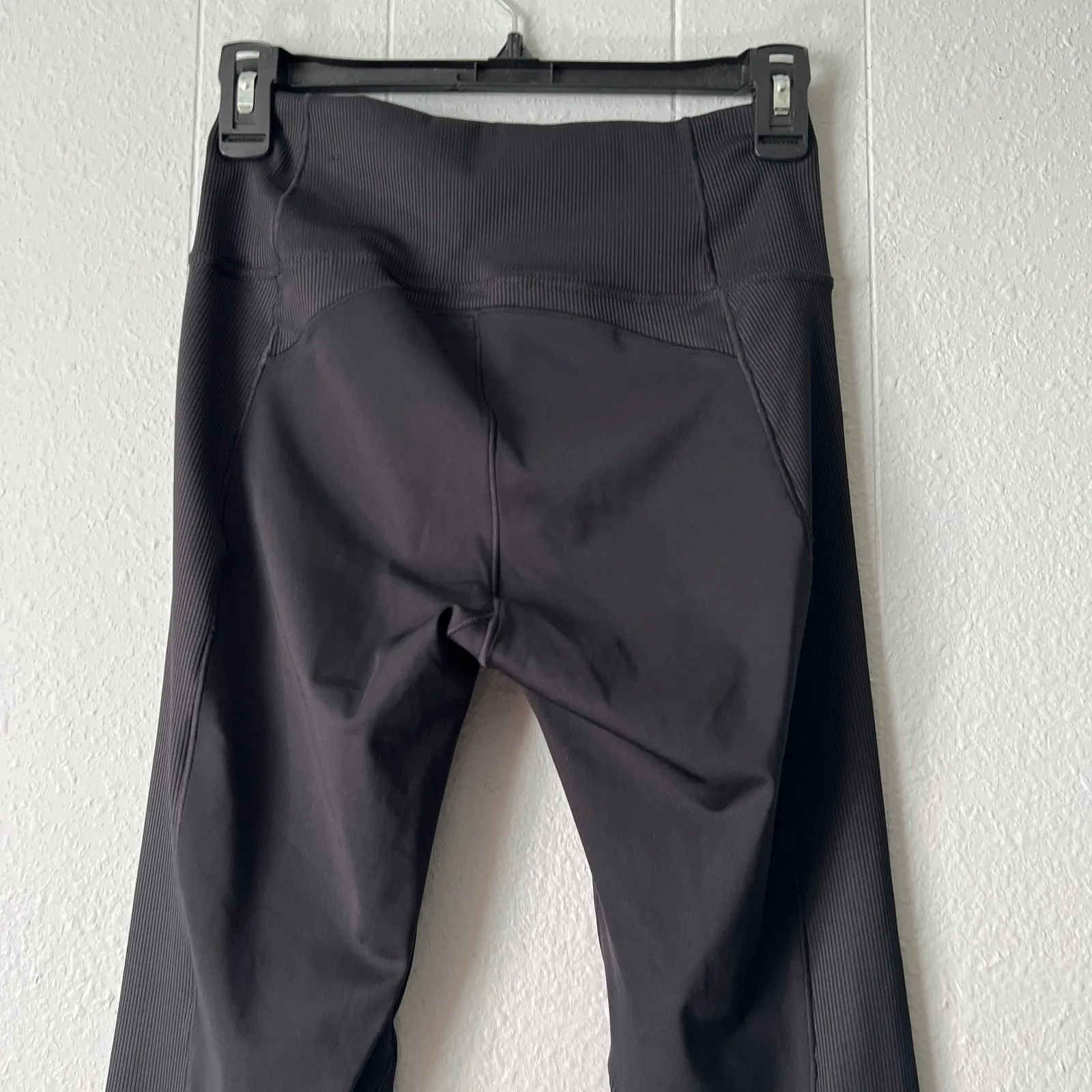 Adidas Cropped Leggings Womens Medium High-Rise Activewear Walking Running Gym - Image 6