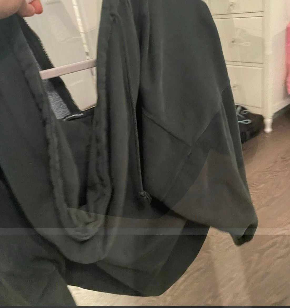 Brandy Melville Zip Up - Image 6