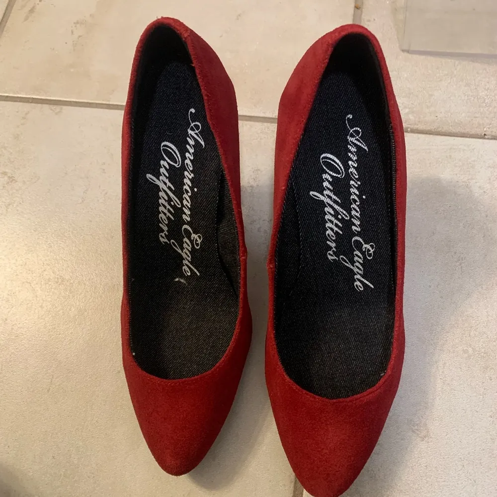 American Eagle  outfitters | Red suede heels - Image 2