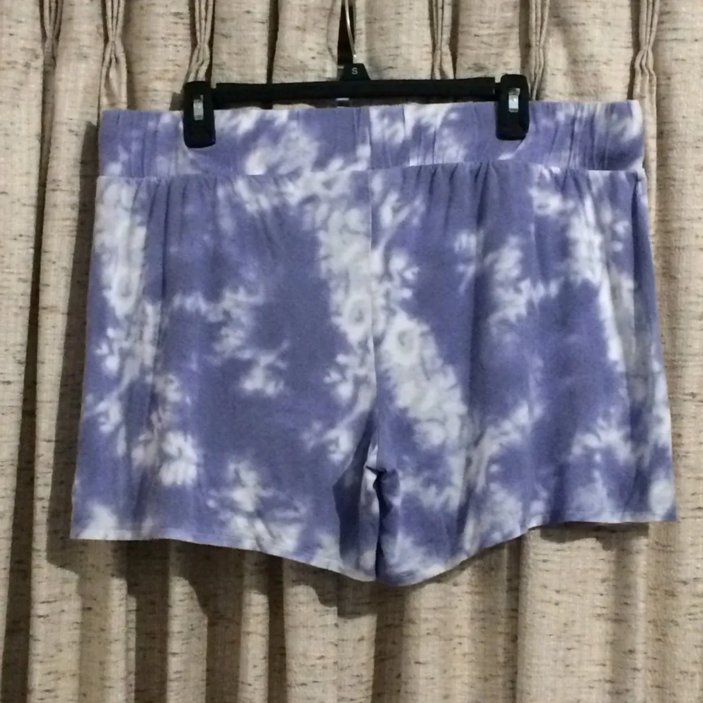 Wildfox Smokey Blue Tie Dye Sleep Shorts - Image 6