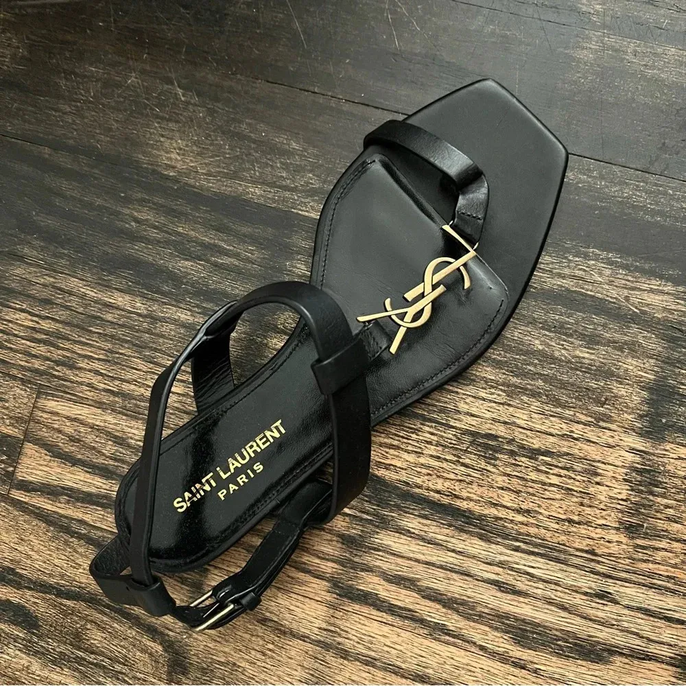 Women’s New Saint Laurent YSL Black Cassandra Logo leather sandals sz 36.5 - Image 5
