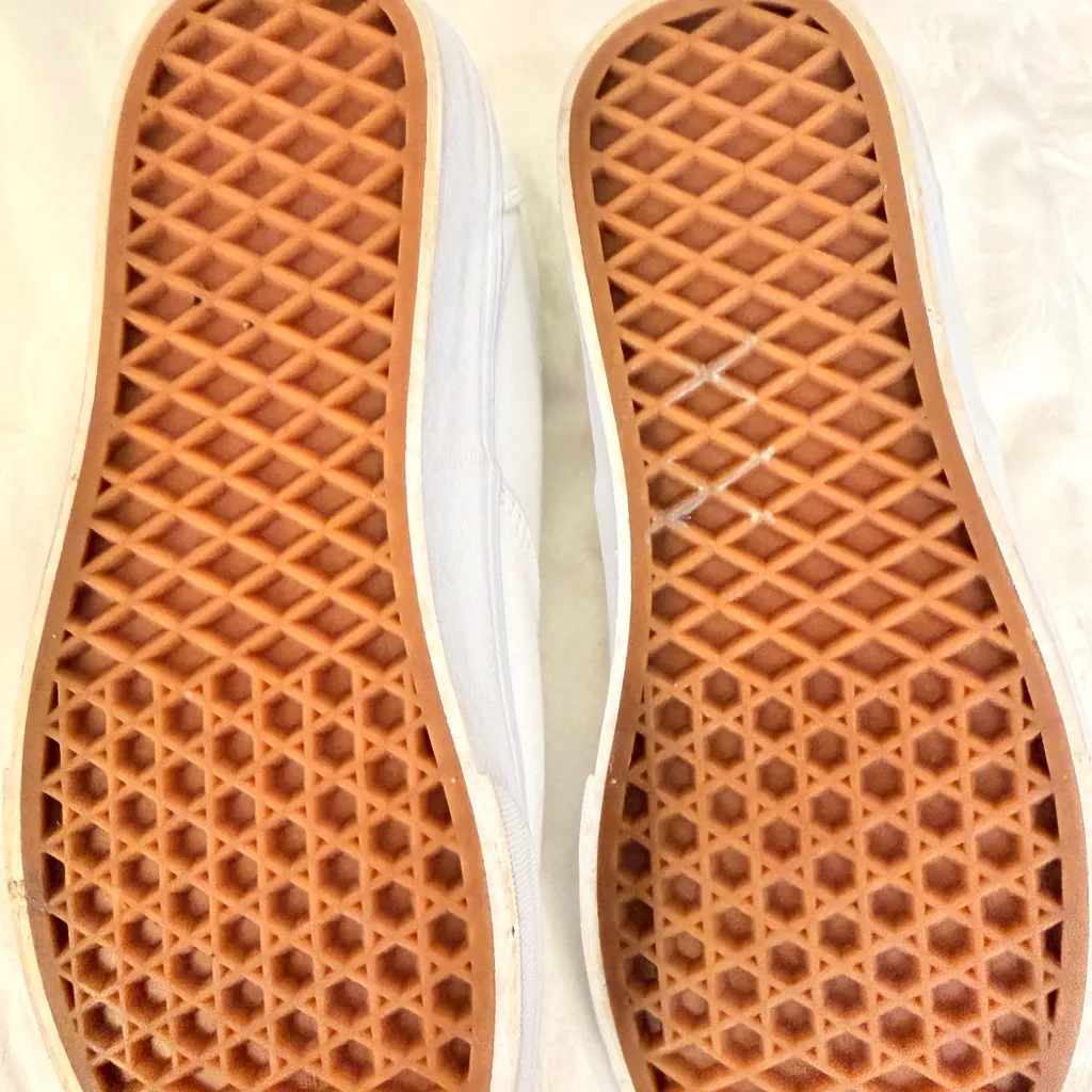 Vans White Custom Taylor Swift Women's Sneakers sz 7 - Image 7