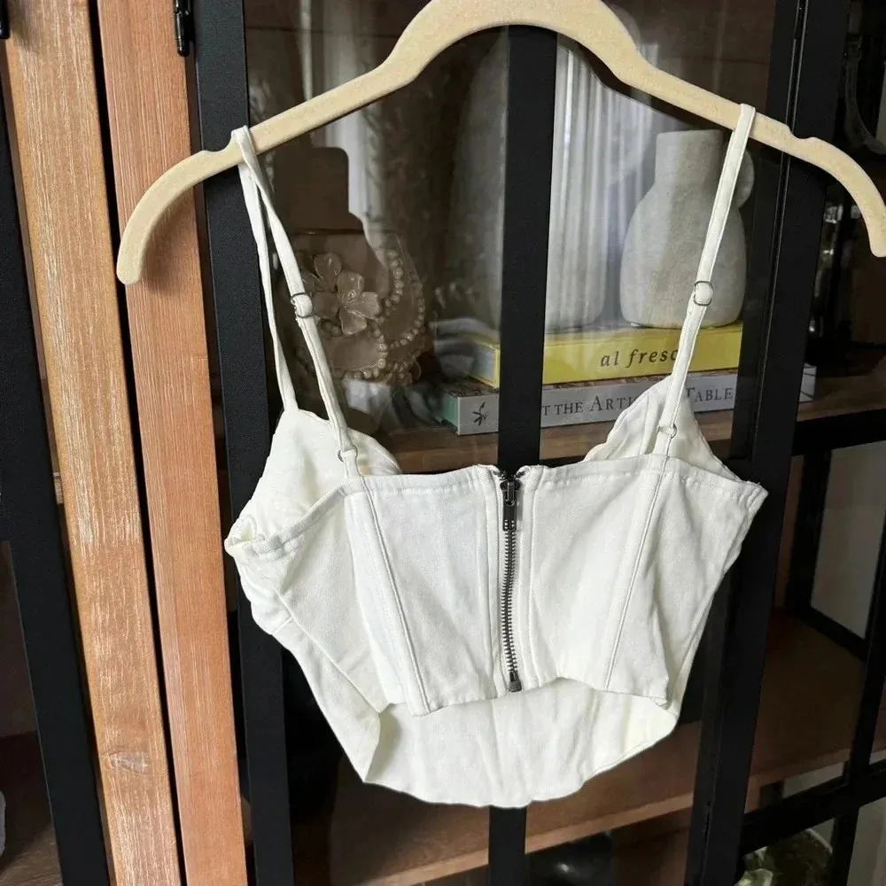 Verge Girl corset crop top v boning cream adjustable sleeveless sexy halloween - Image 4