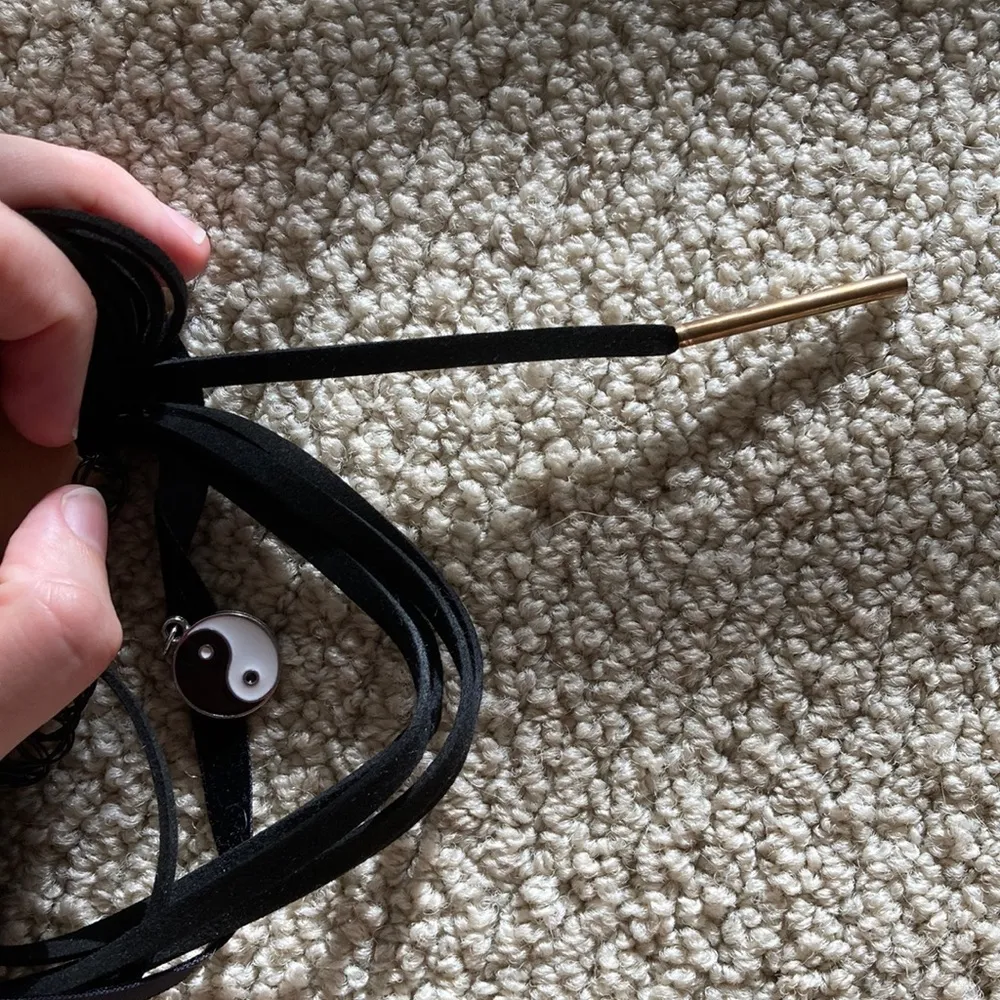 NEW Outee Black Choker Necklace Set of 5 Velvet Layered Yin Yang Accordion NWT - Image 6