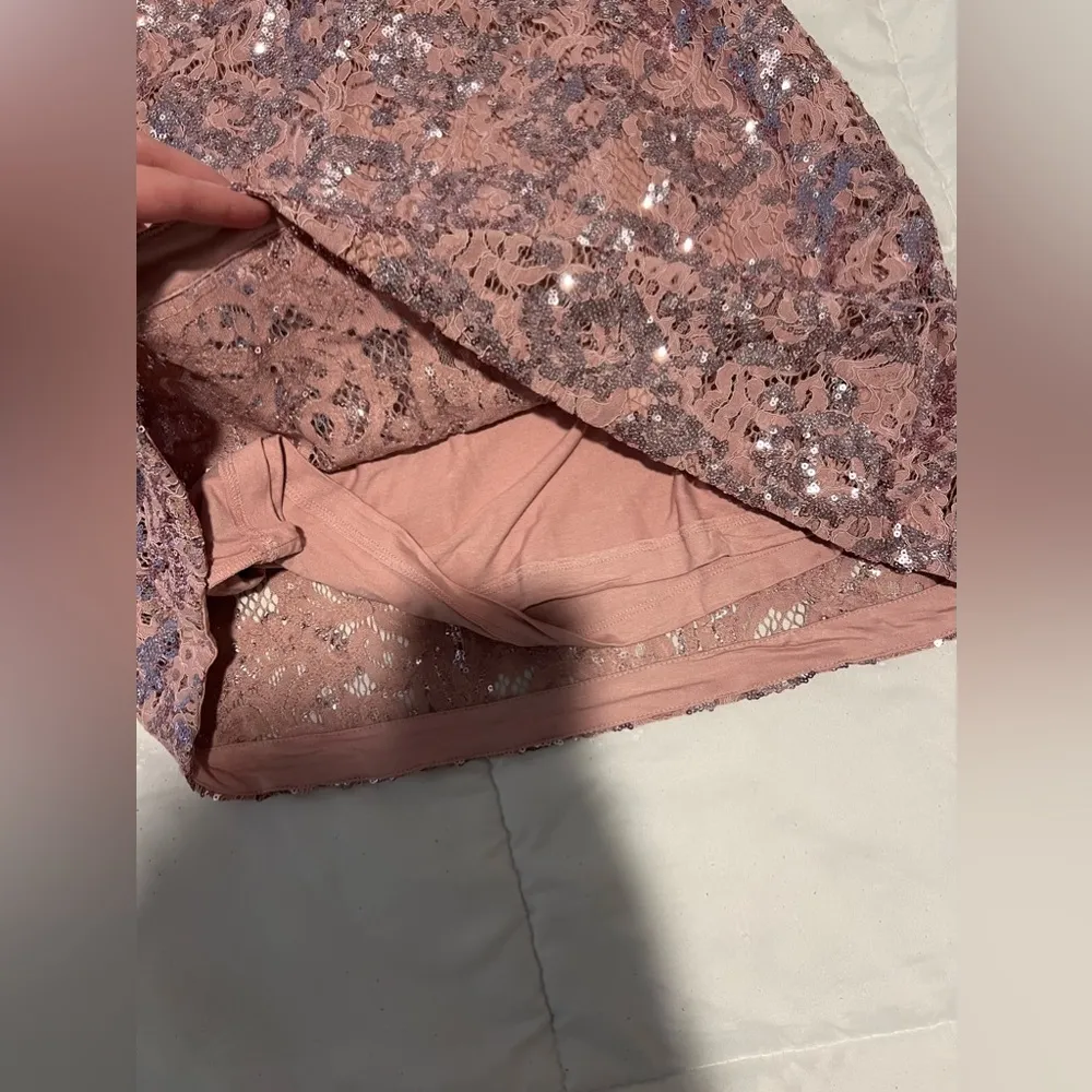 Night Gaze Mini Sequin Fit & Flare Dress Blush Pink large - NWOT - Image 6