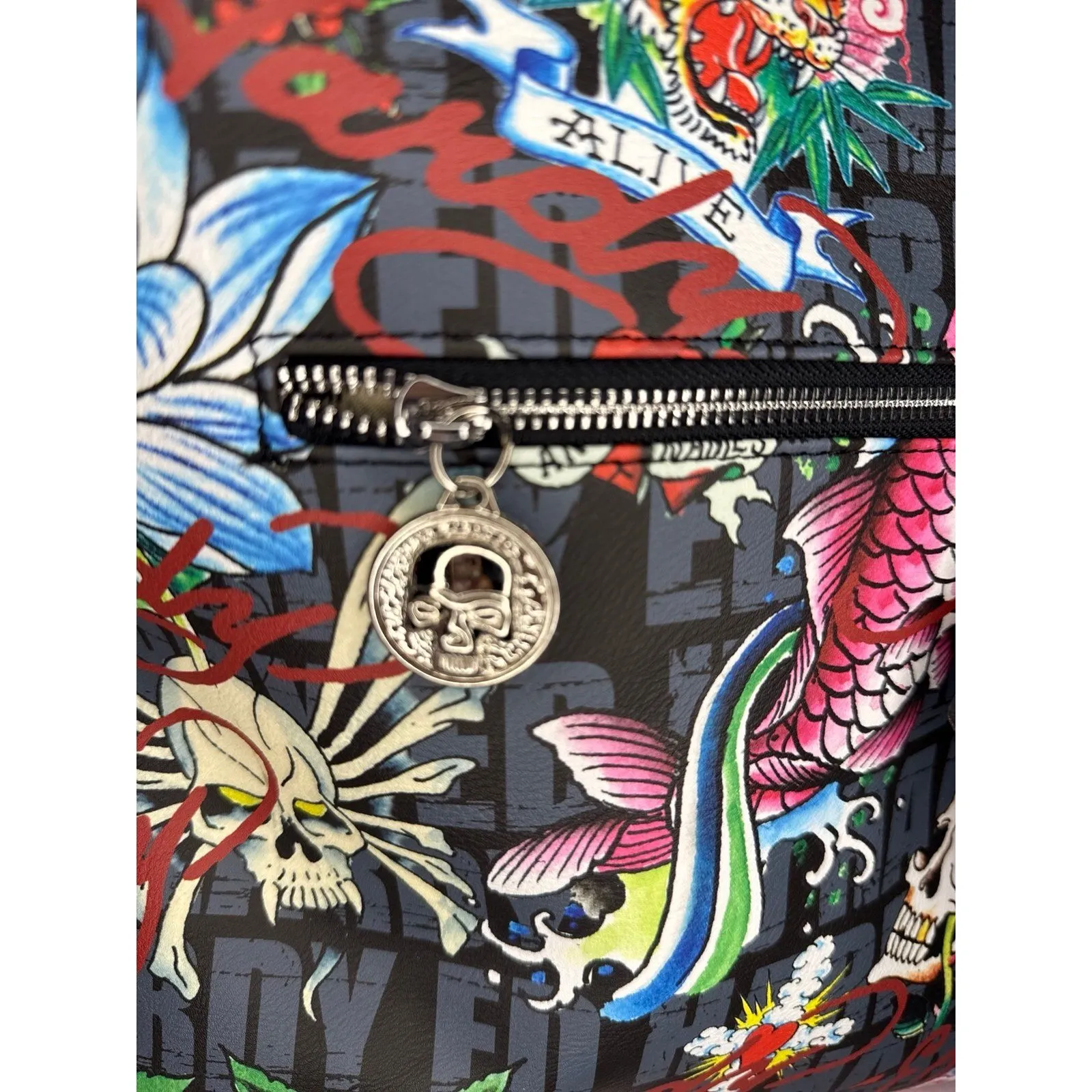Ed Hardy Shoulder / Hobo Bag with Matching Pouch - Image 6