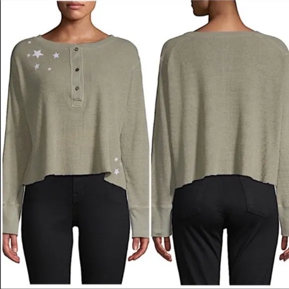 Monrow Star Embroidered Crop Waffle Knit Henley Top Sz S - Image 2