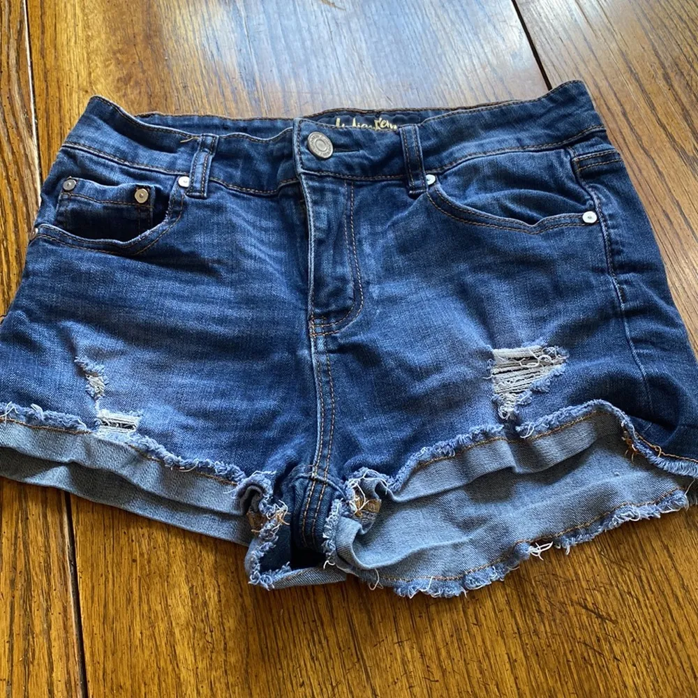 Indigo Rein denim shorts - Image 2