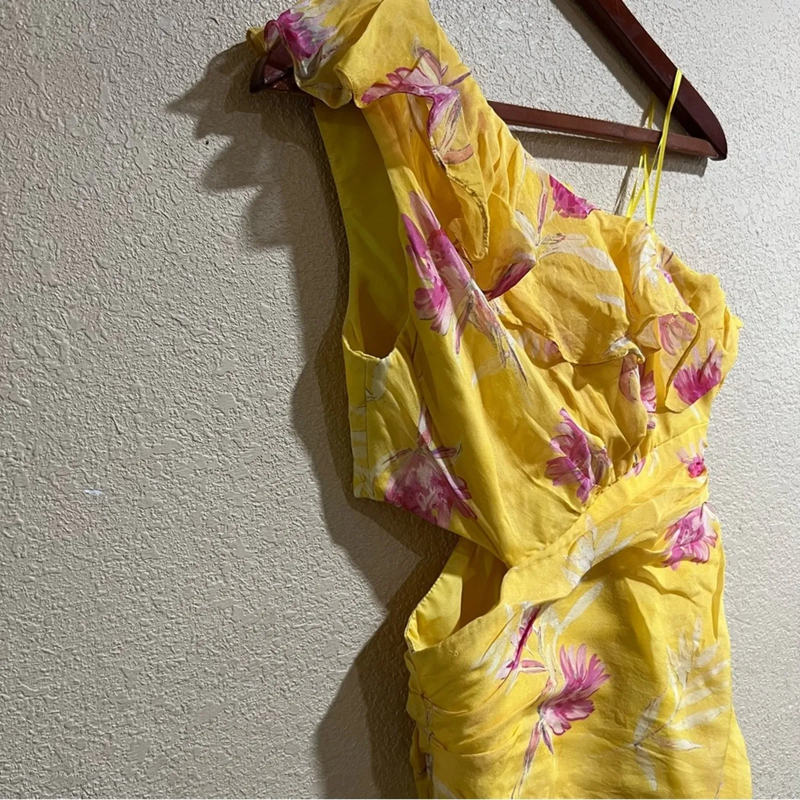 AMUR Vi yellow floral ruffle one shoulder gown 4 - Image 4