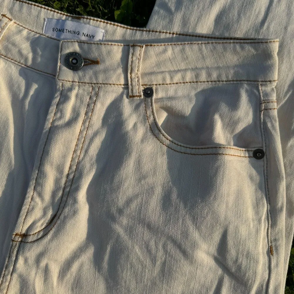 Something Navy Straight Leg Mom Jeans Contrast Stitch Whitewash - Image 6