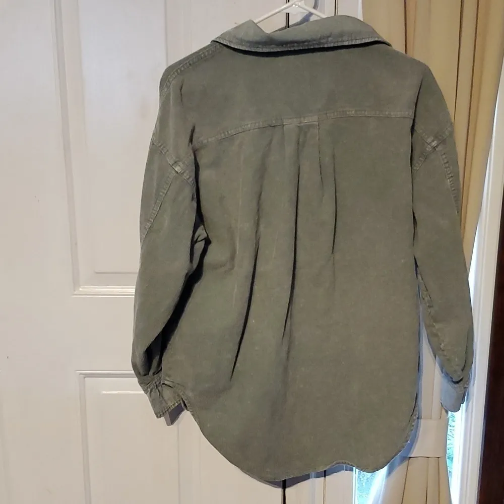 🐻   Mustard Seed Shirt/Jacket Size S - Image 3