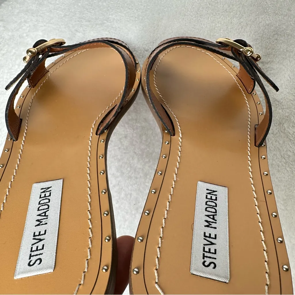 Steve Madden Tan Buckle Sandals in Size 8M - Image 9