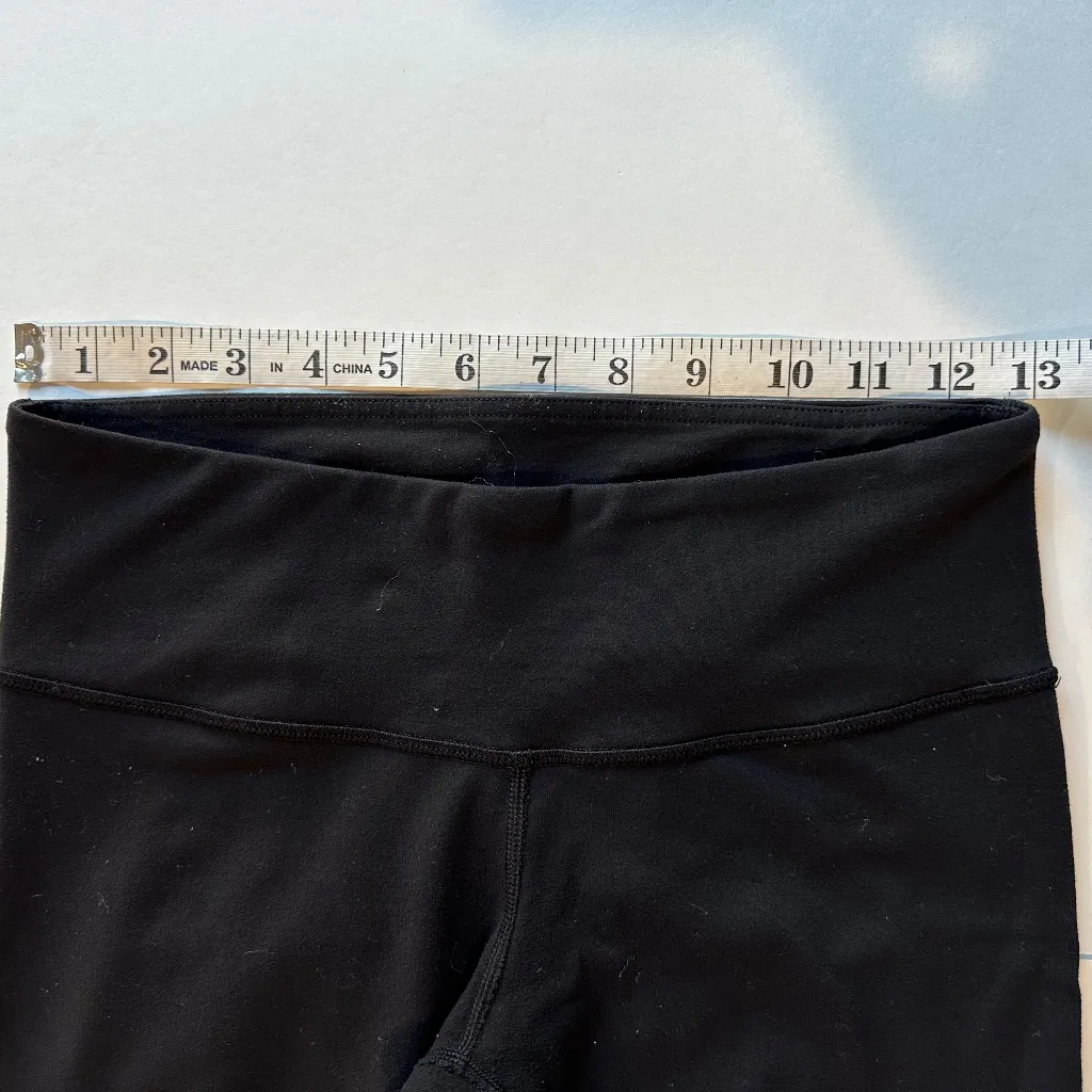 Lululemon Crop Black Leggings -‎ No Size Tag. - Image 4
